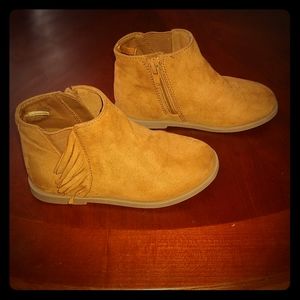 Girls Boots